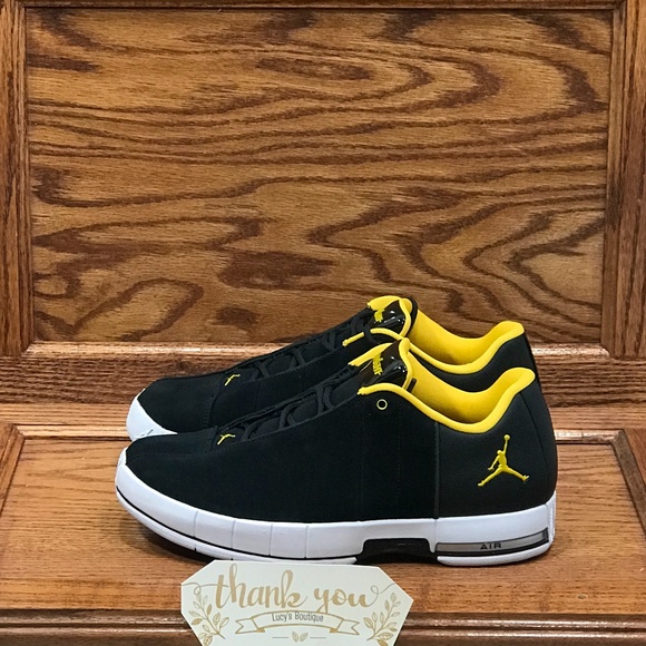 jordan te 2 low black gold